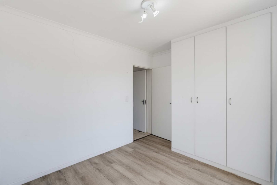 2 Bedroom Property for Sale in Royal Ascot Western Cape